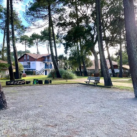Apartment T2 Avec Terrasse Et Jardin Privatif - Fr-1-379-185 *